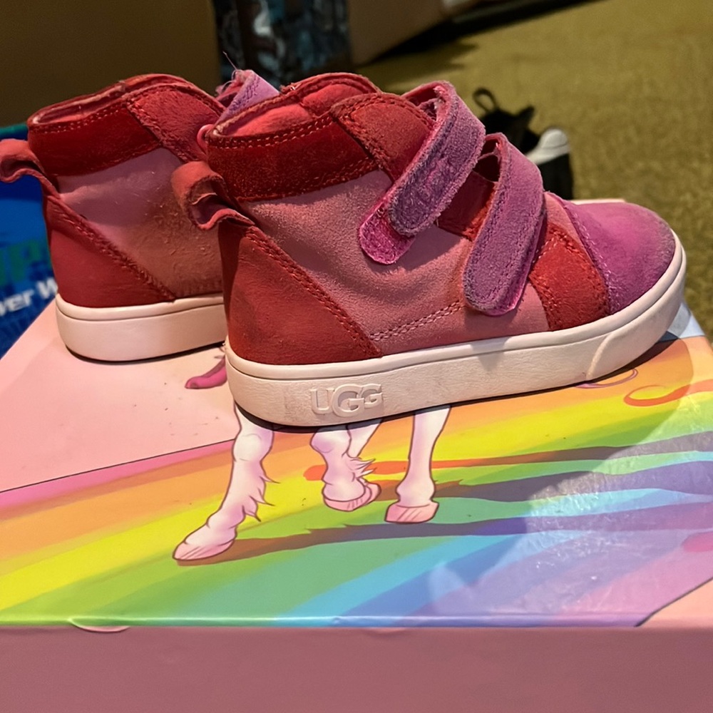 Pink Uggs girls boots